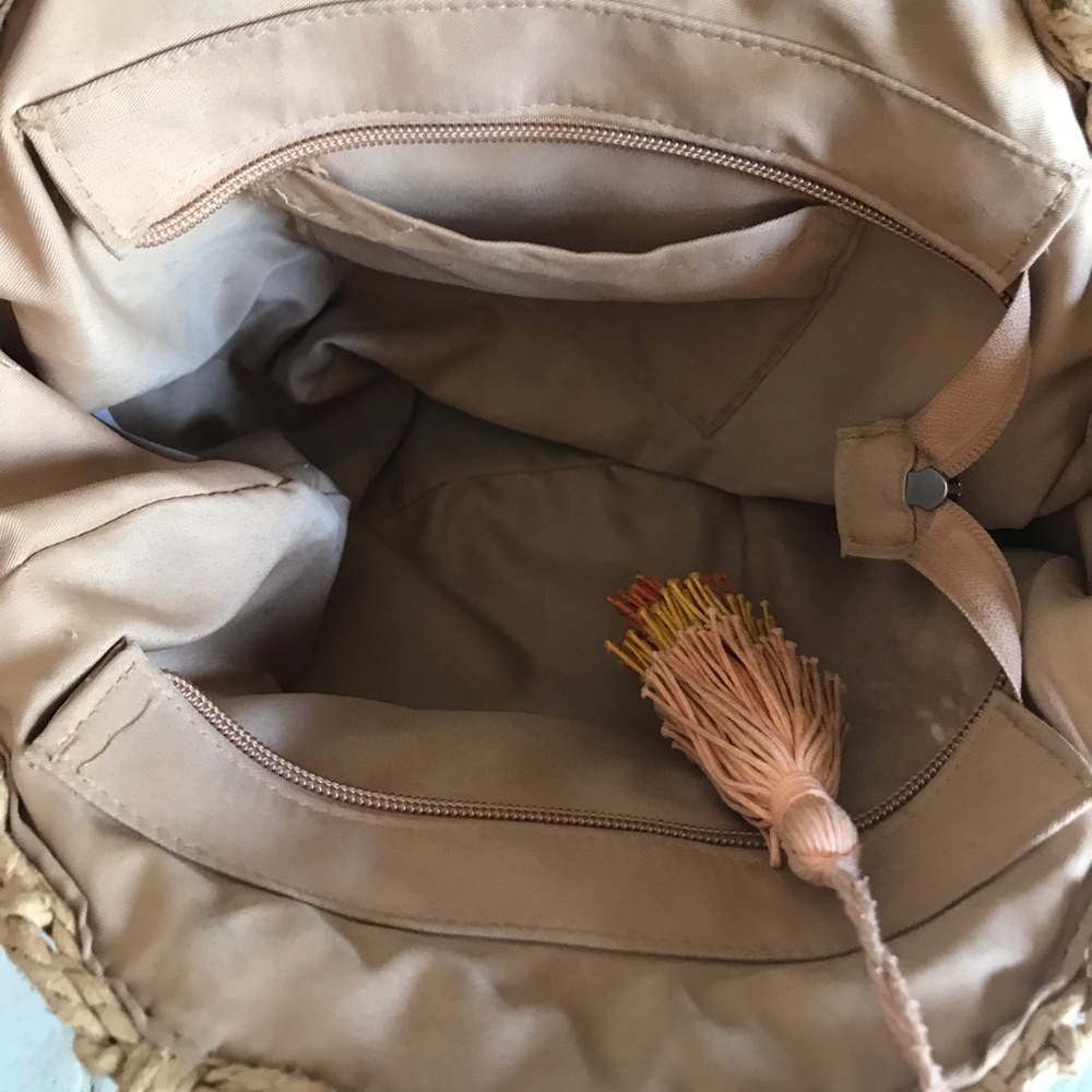 Woven cross body bag - Picture 6 of 6